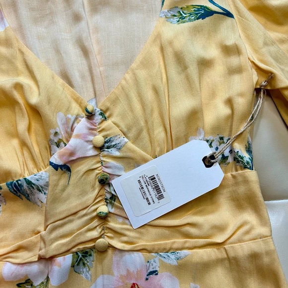 Leith Yellow Floral V Neck Midi Dress - Picture 7 of 9